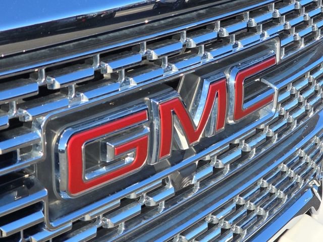 Used 2021 GMC Sierra 2500 Denali w/ Denali Ultimate Package image 32