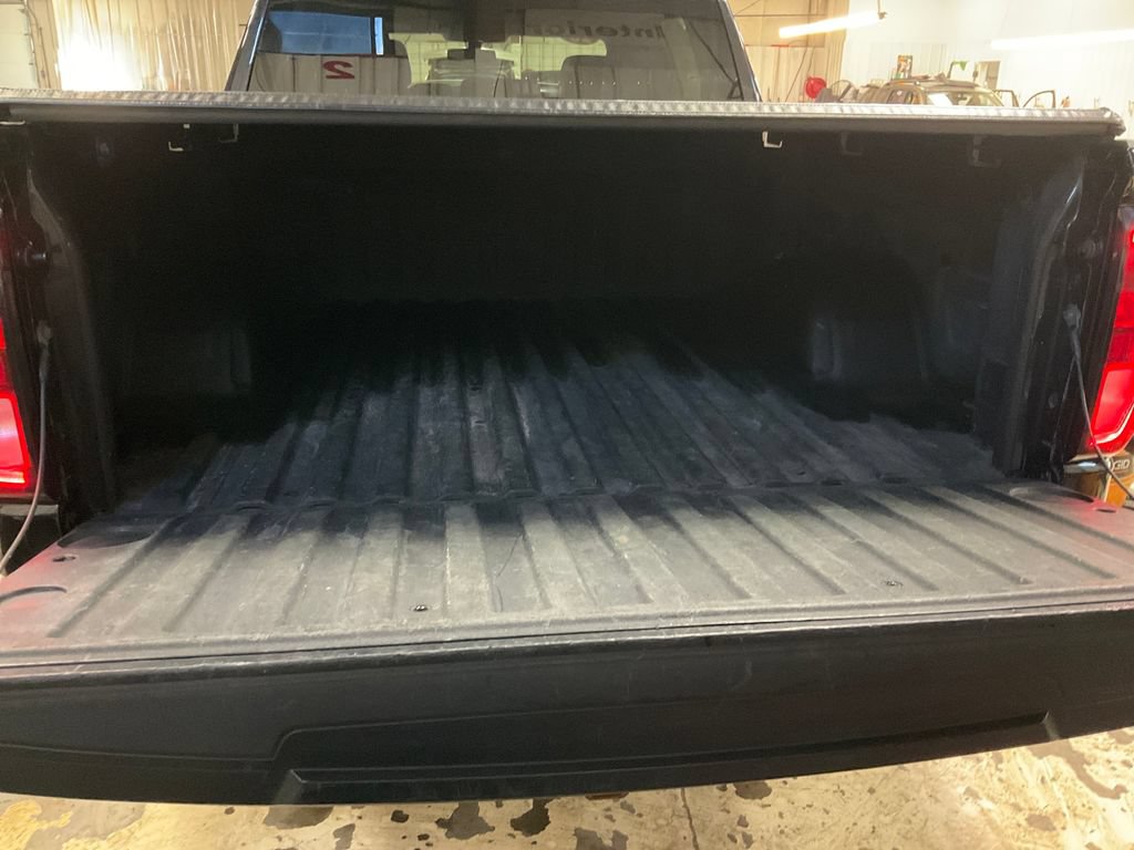 Used 2020 GMC Sierra 1500 Elevation w/ Elevation Value Package AWD/4WD image 24