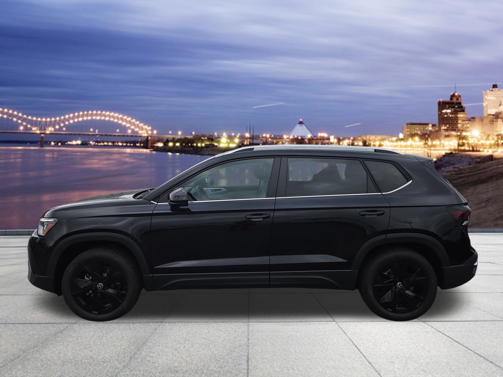 New 2026 Volkswagen Taos SE image 2