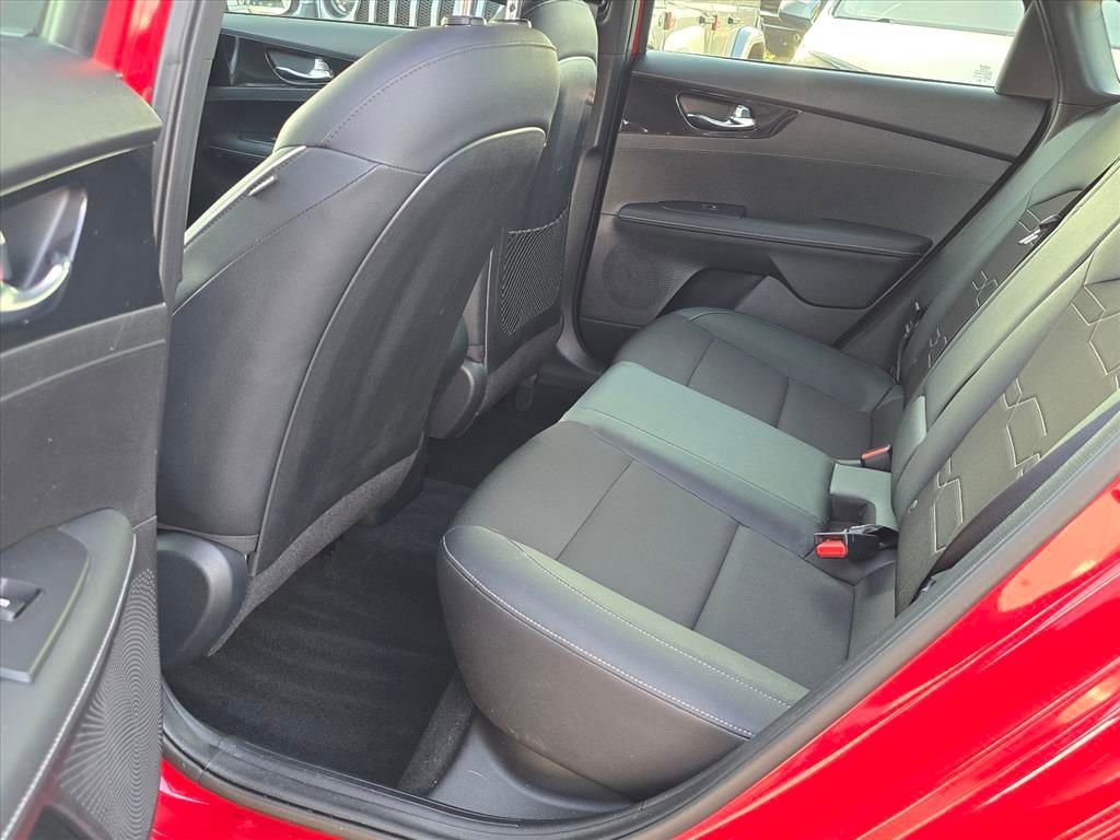 Used 2024 Kia Forte GT-Line image 10