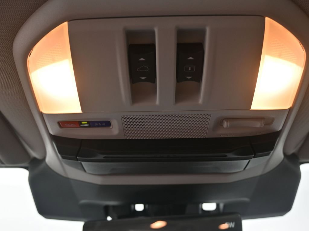 Used 2024 Subaru Ascent Touring image 11