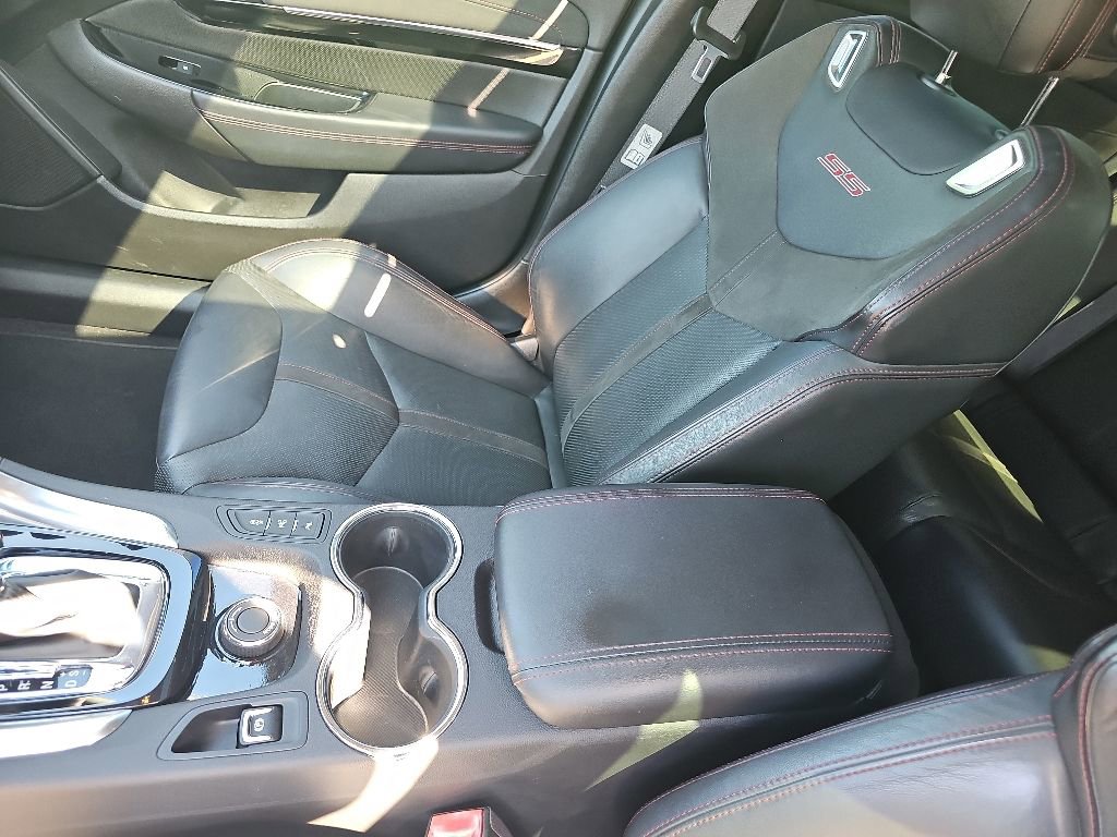 Used 2017 Chevrolet SS RWD image 13