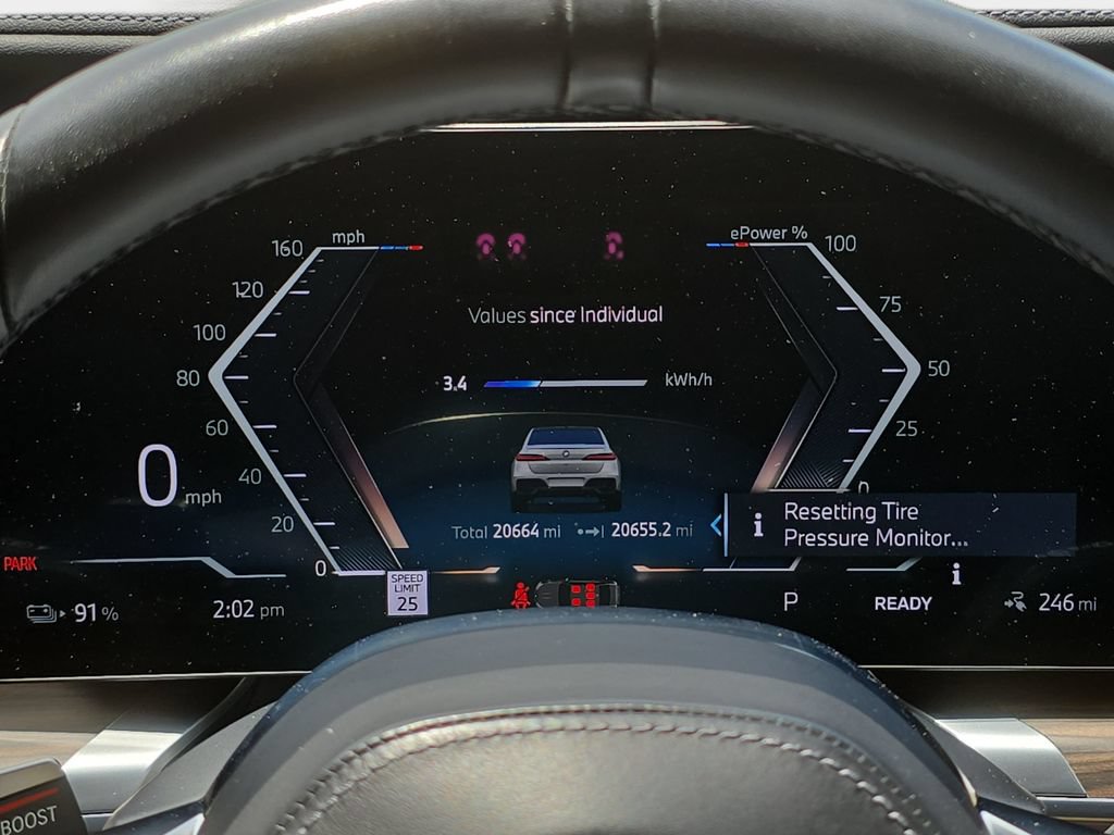 Certified 2023 BMW i7 xDrive60 AWD/4WD image 12