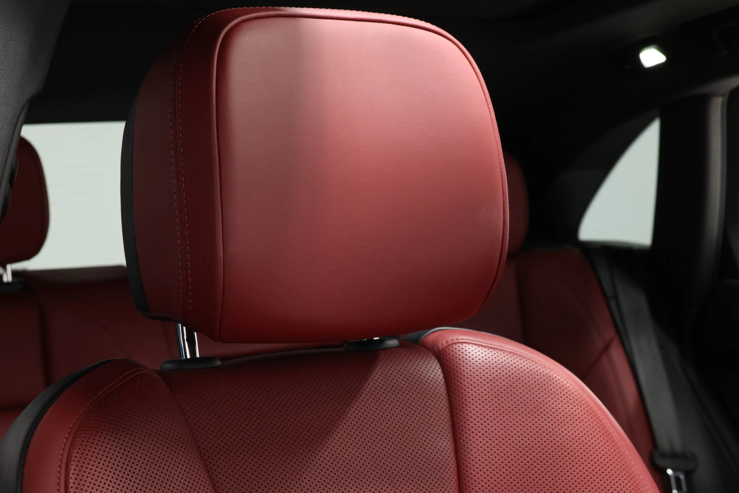 Used 2022 Porsche Macan image 78