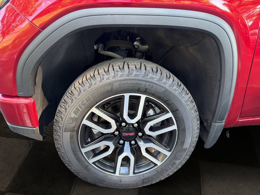 Certified 2023 GMC Sierra 1500 AT4 w/ AT4 Premium Package AWD/4WD image 9