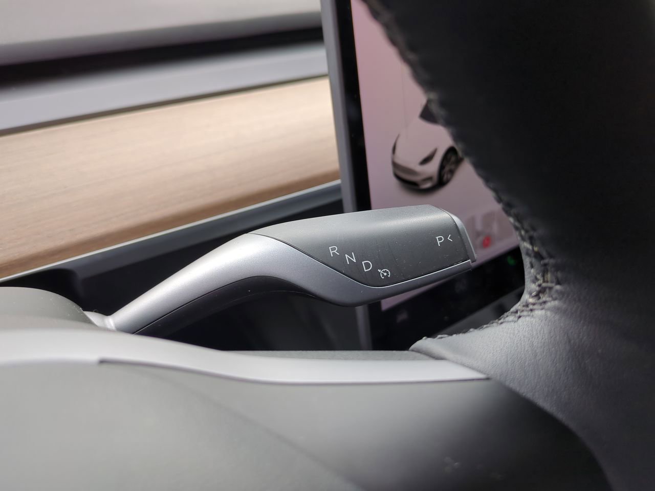 Used 2021 Tesla Model Y Long Range image 24