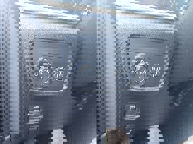 New 2025 Jeep Grand Cherokee Limited w/ Black Appearance Package image 16