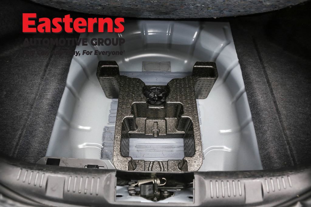 Used 2025 Ford Mustang EcoBoost image 21