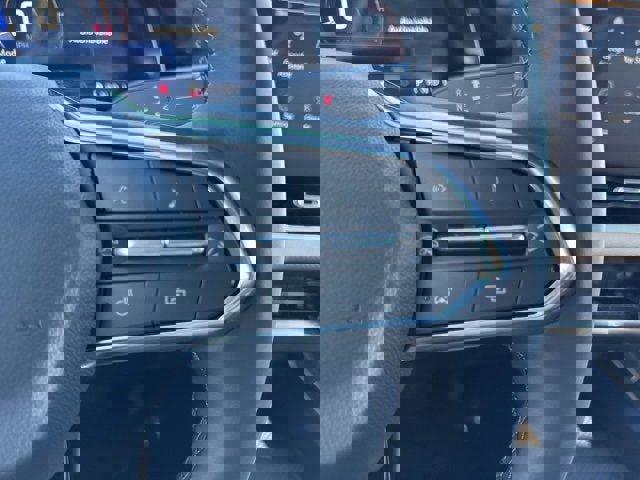 New 2026 Chevrolet Equinox ACTIV w/ Convenience Package III image 18