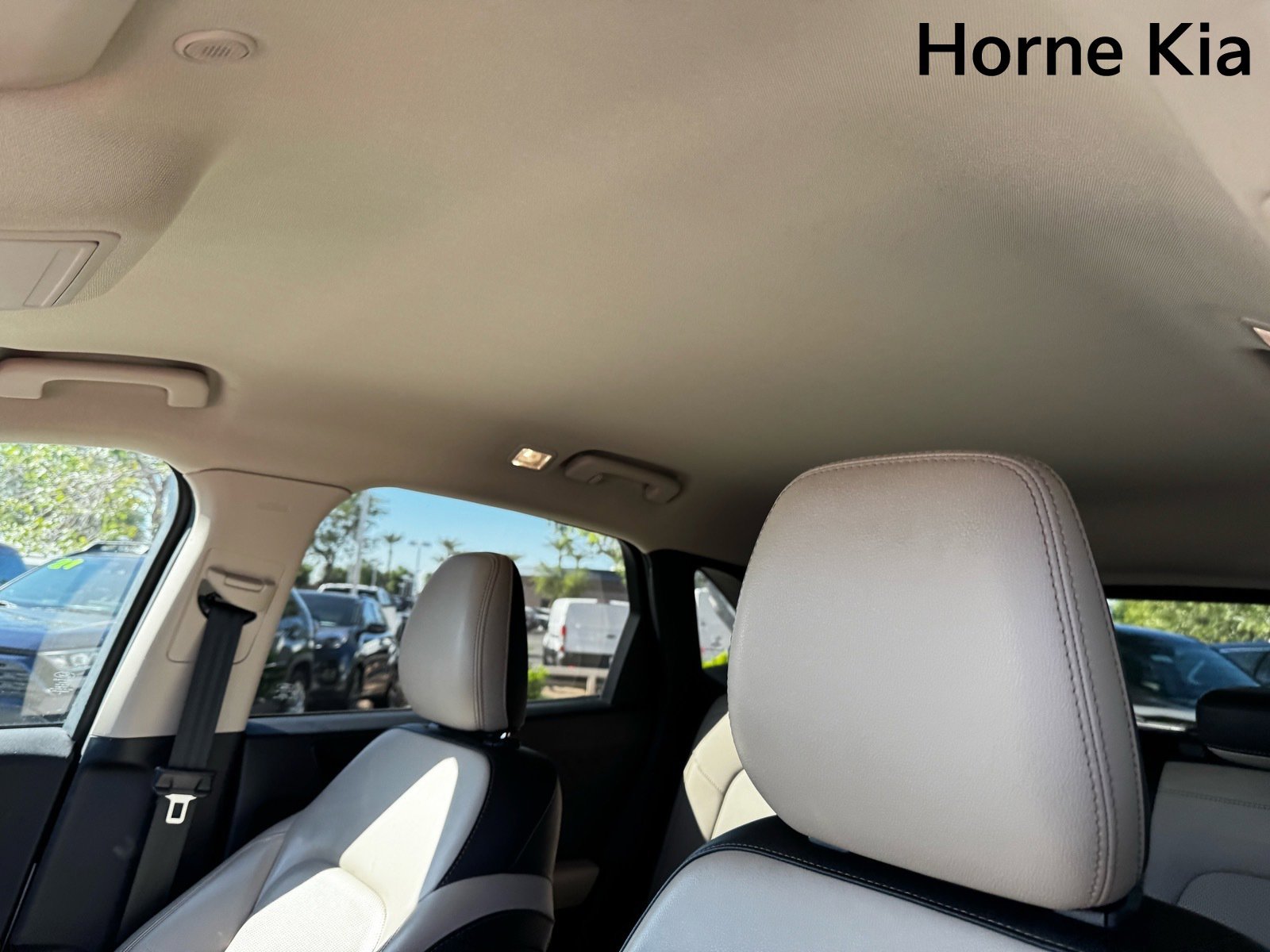 Used 2020 Ford Escape SEL image 23