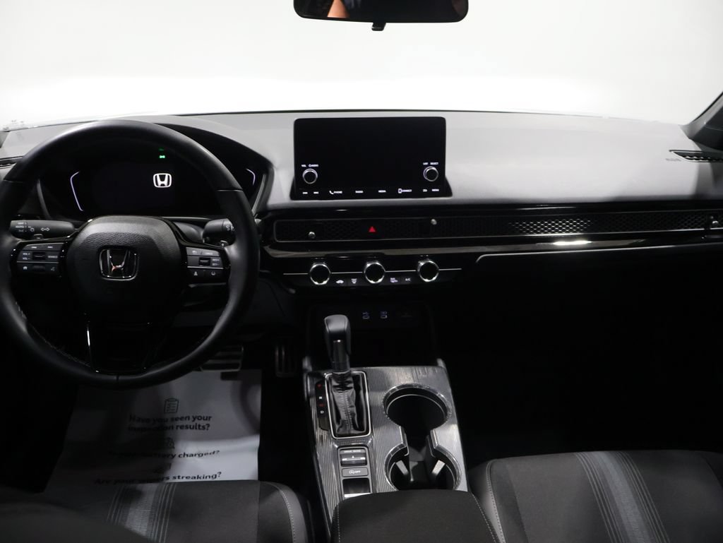 Used 2025 Honda Civic Sport image 17