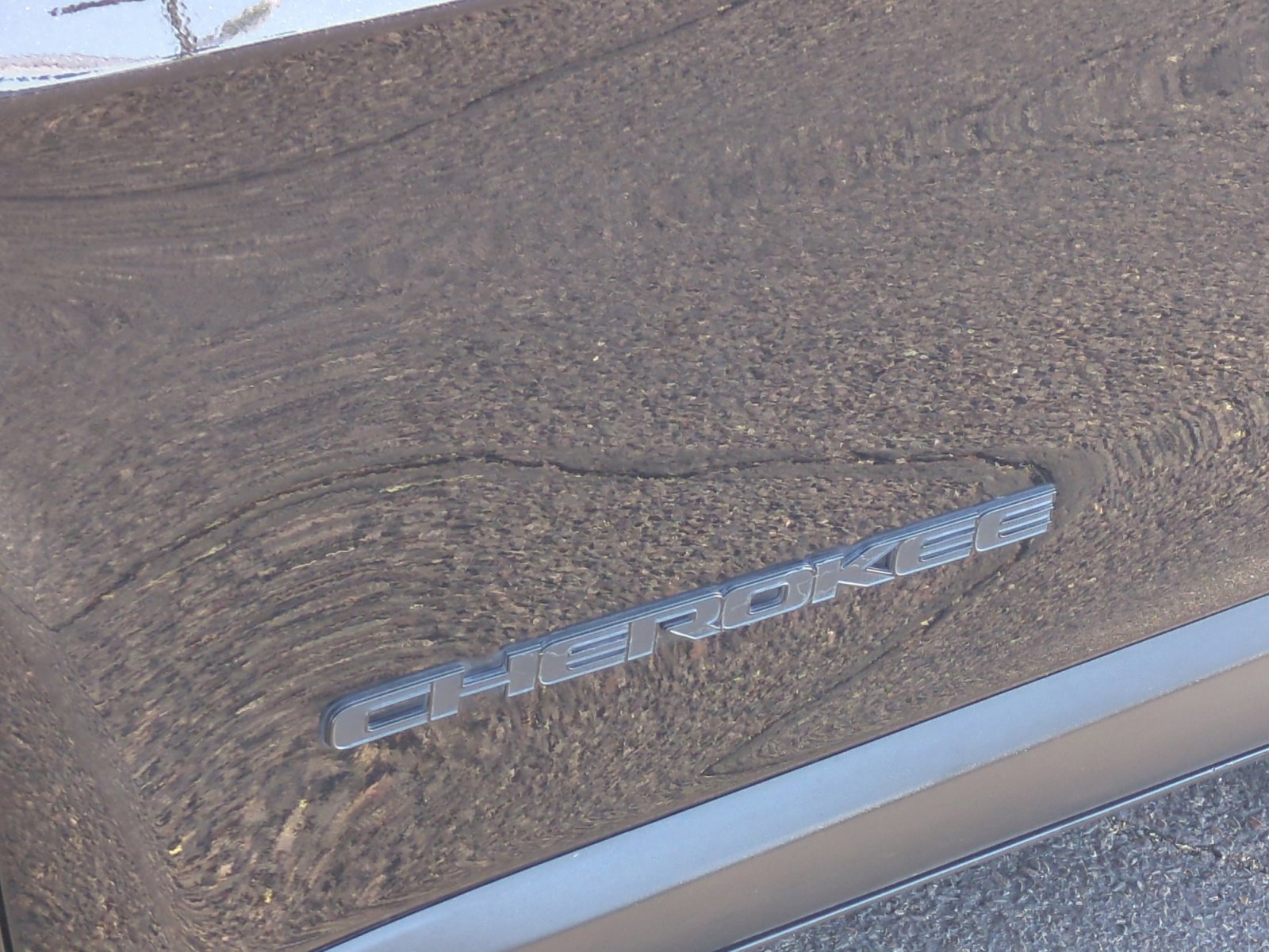 Used 2021 Jeep Cherokee Latitude Plus image 24