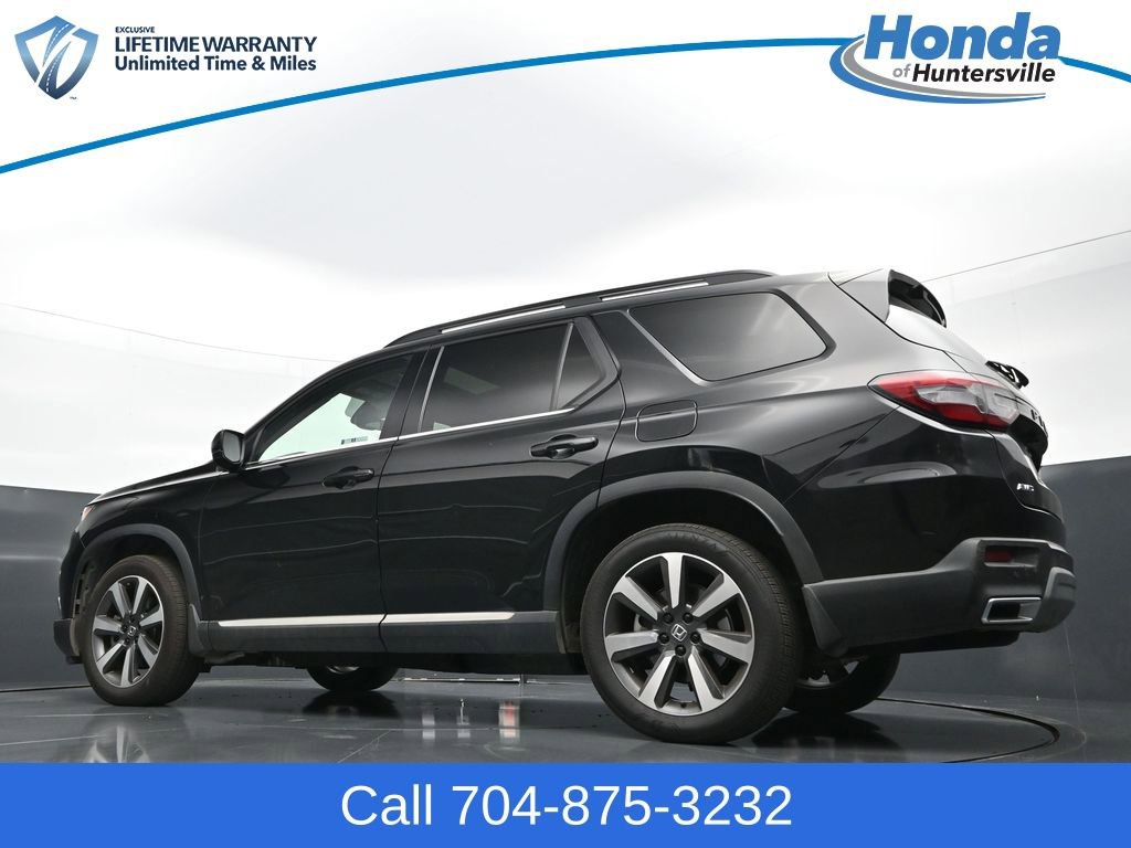 Used 2024 Honda Pilot Touring image 32
