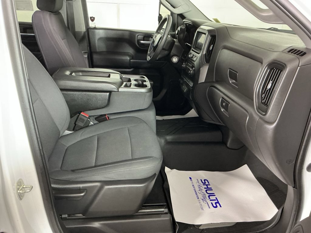 Used 2020 Chevrolet Silverado 1500 Custom w/ Custom Max Trailering Package AWD/4WD image 20