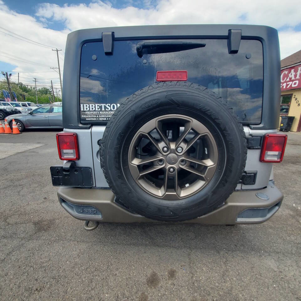 Used 2016 Jeep Wrangler Unlimited Sahara AWD/4WD image 10