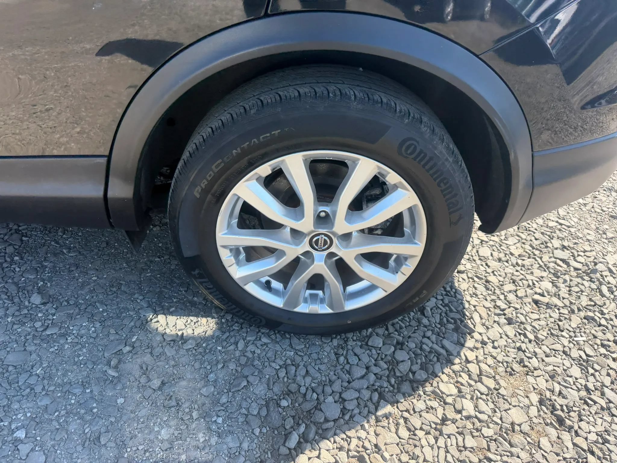 Used 2021 Nissan Rogue Sport S FWD image 9
