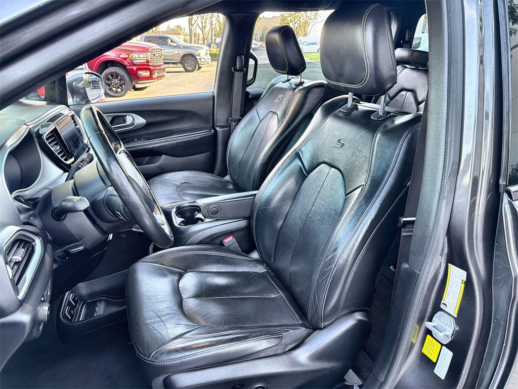 Used 2020 Chrysler Pacifica Touring-L Plus w/ Advanced Safetytec Group image 13