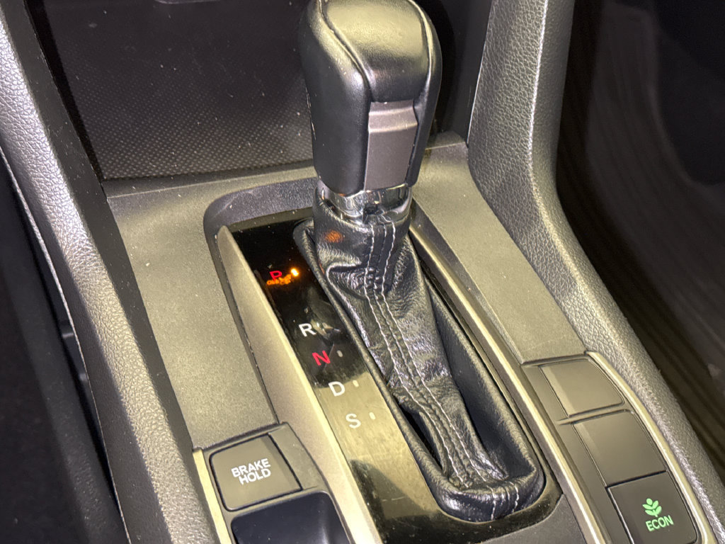 Used 2021 Honda Civic Sport image 25