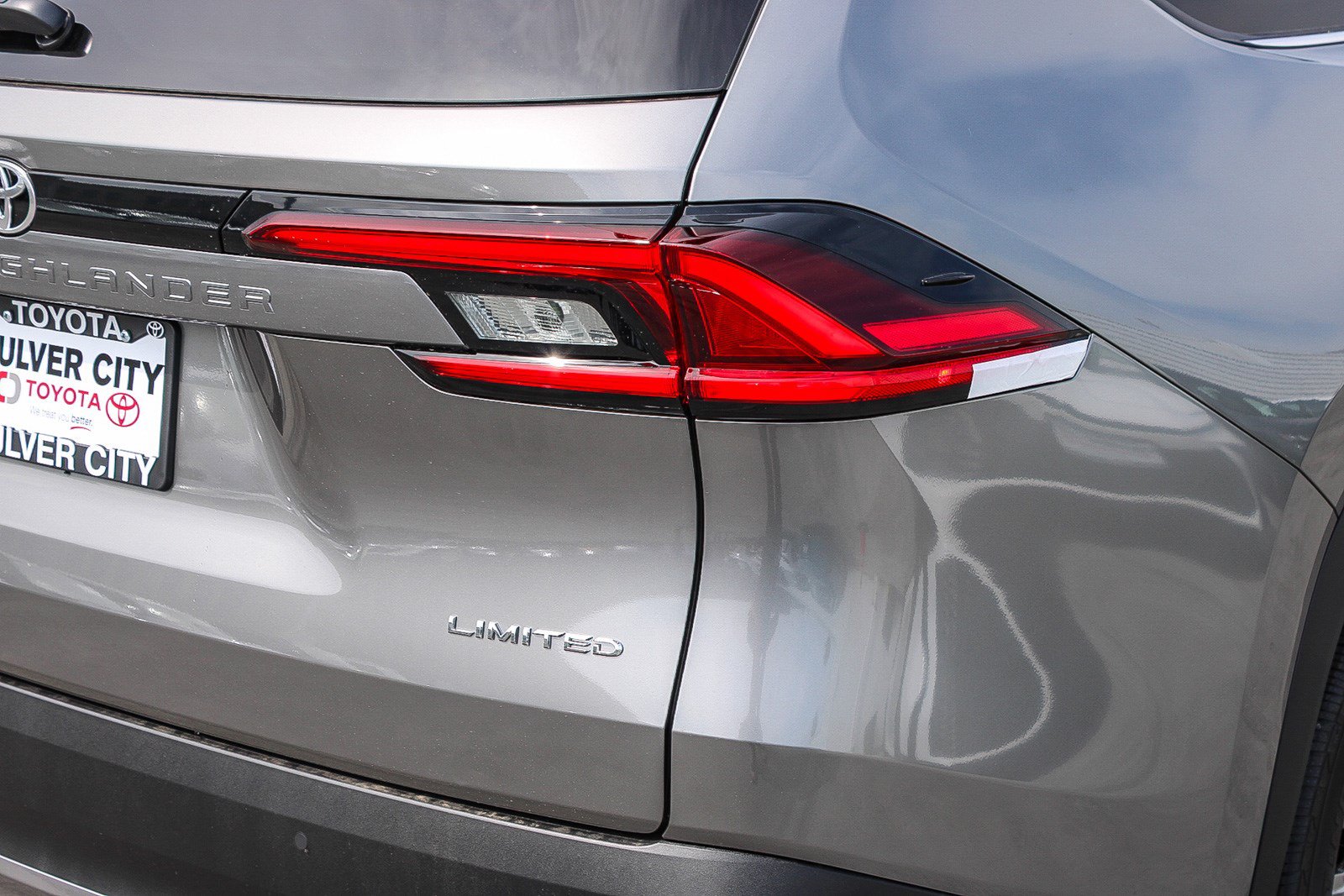 New 2026 Toyota Grand Highlander AWD Hybrid image 10