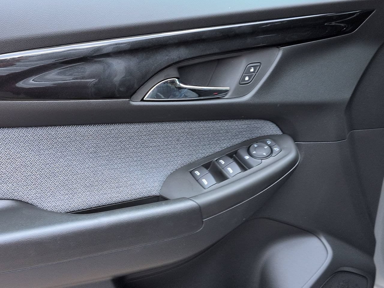 New 2026 Chevrolet TrailBlazer LT w/ Midnight Edition FWD image 9