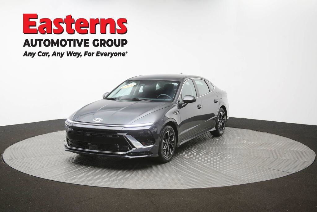 Used 2025 Hyundai Sonata SEL FWD image 55