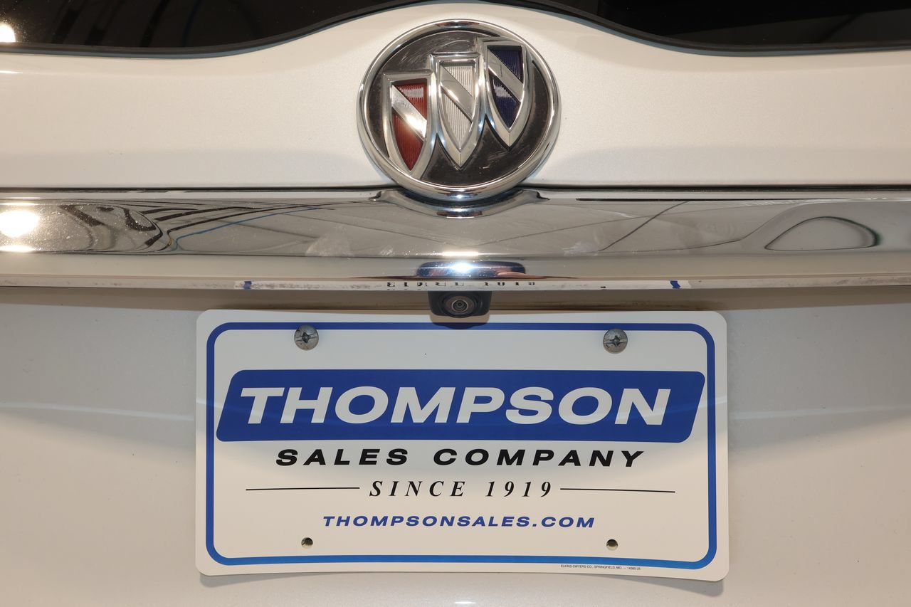 Used 2024 Buick Enclave Essence w/ Sport Touring Edition AWD/4WD image 37