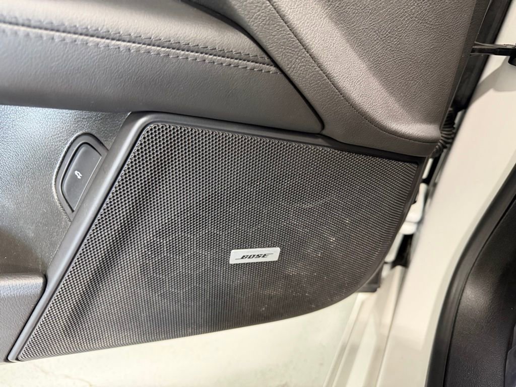 Used 2019 Cadillac CT6 Luxury w/ Driver Awareness Package image 4