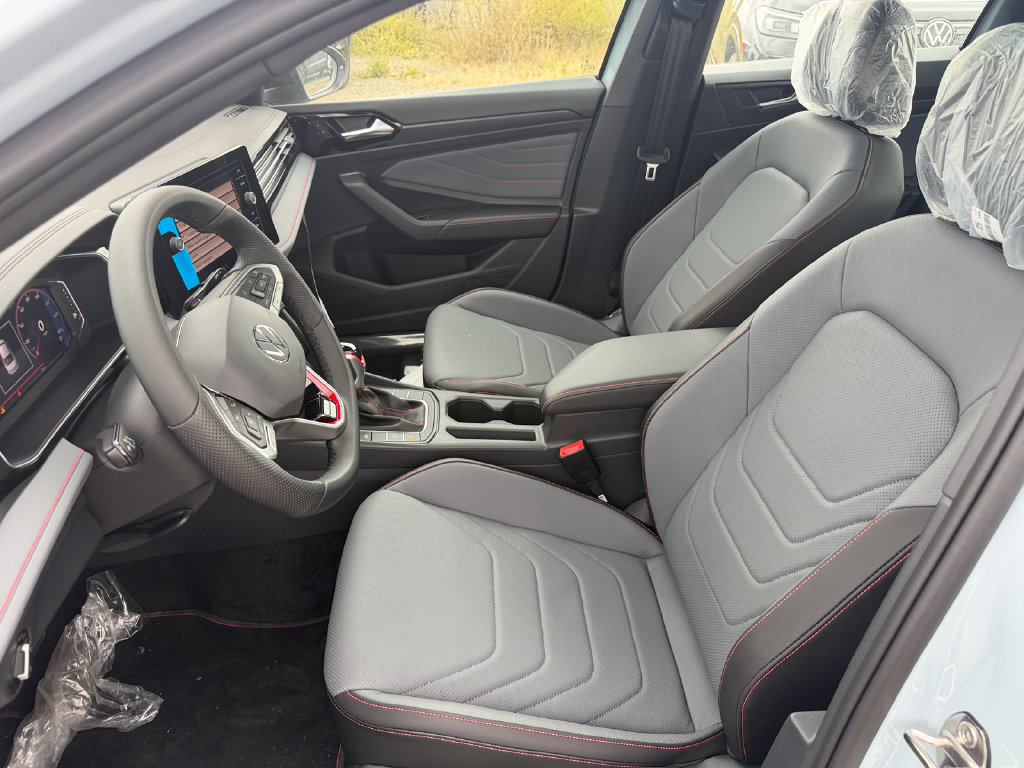 New 2026 Volkswagen Jetta GLI Autobahn FWD image 14
