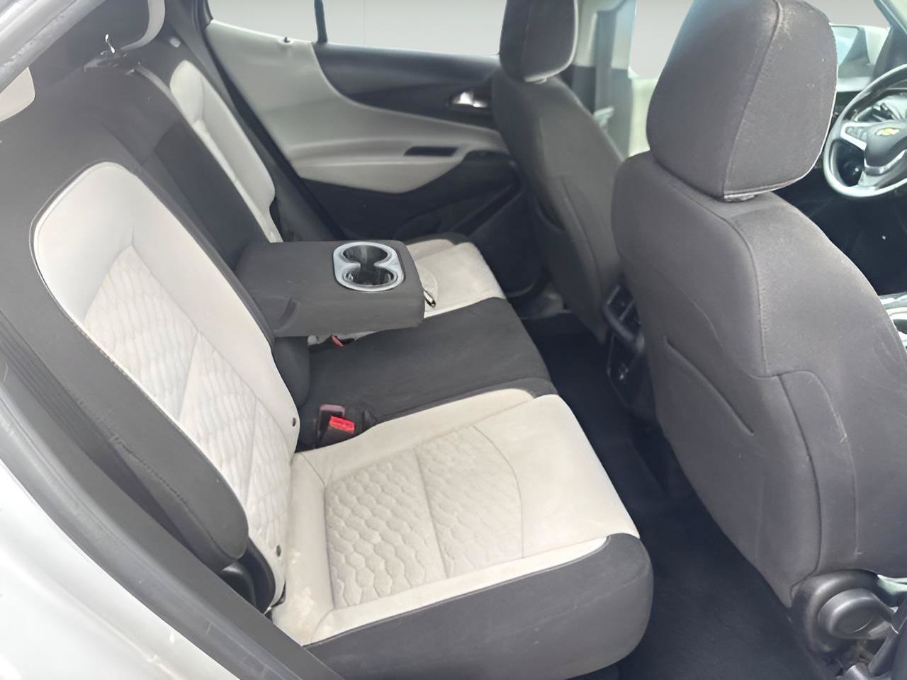 Used 2019 Chevrolet Equinox LT FWD image 19