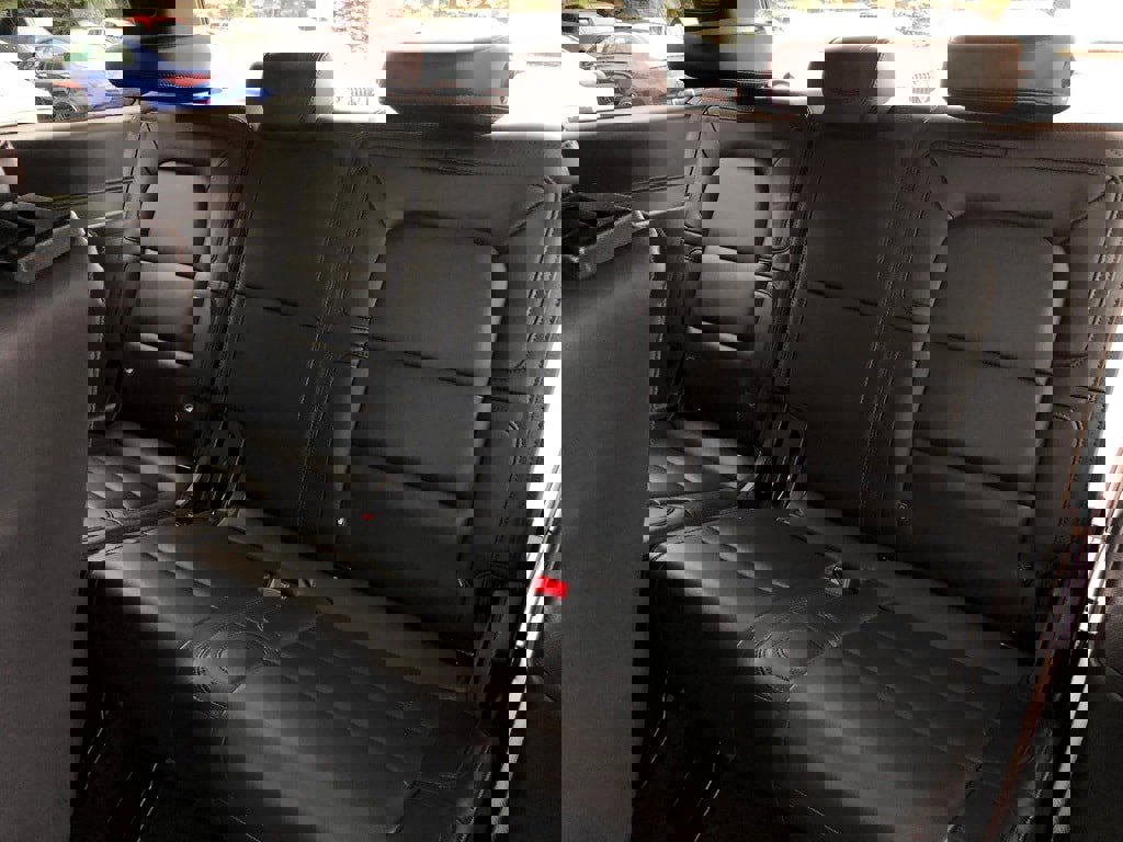 Used 2022 Lincoln Navigator Reserve image 33