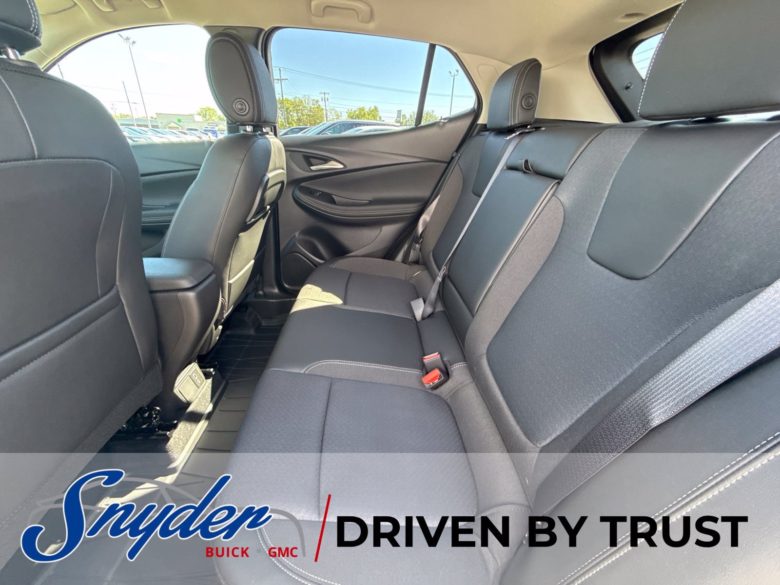 New 2026 Buick Encore GX Preferred w/ Advanced Technology Package FWD image 18