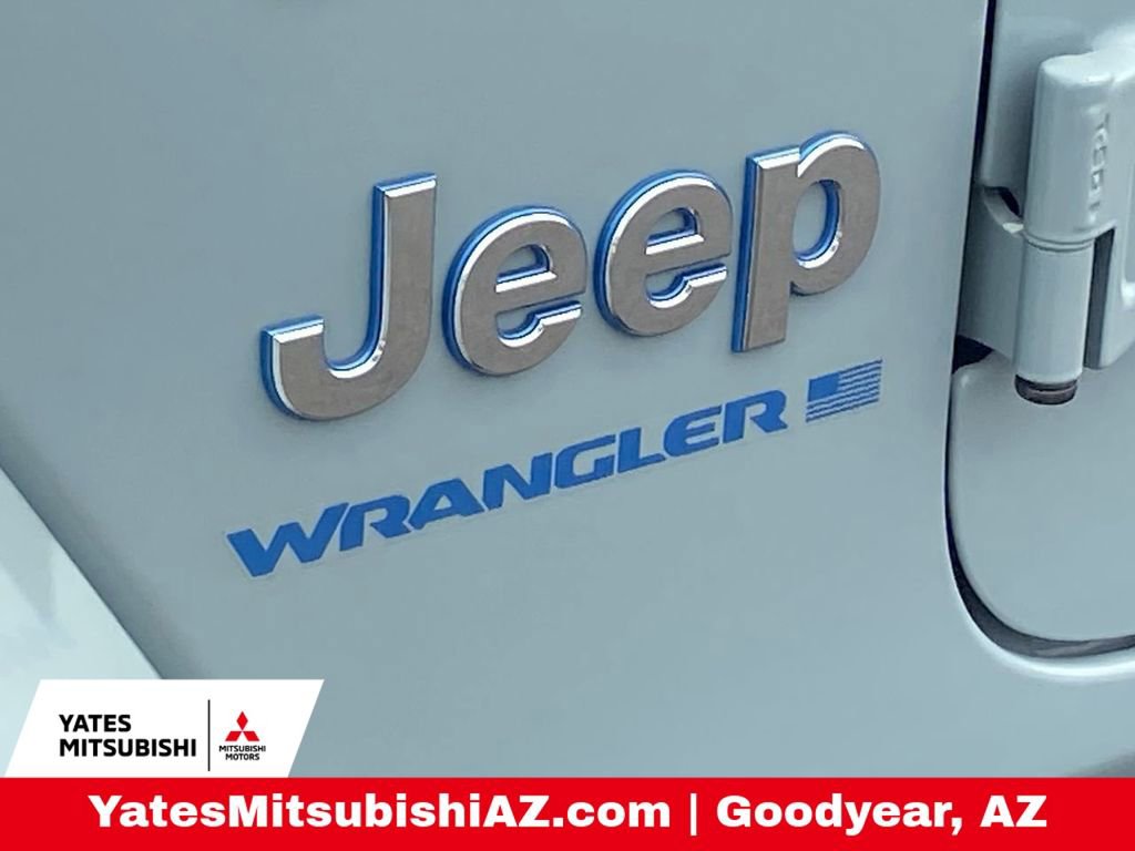 Used 2024 Jeep Wrangler Unlimited Sahara w/ Technology Group image 27