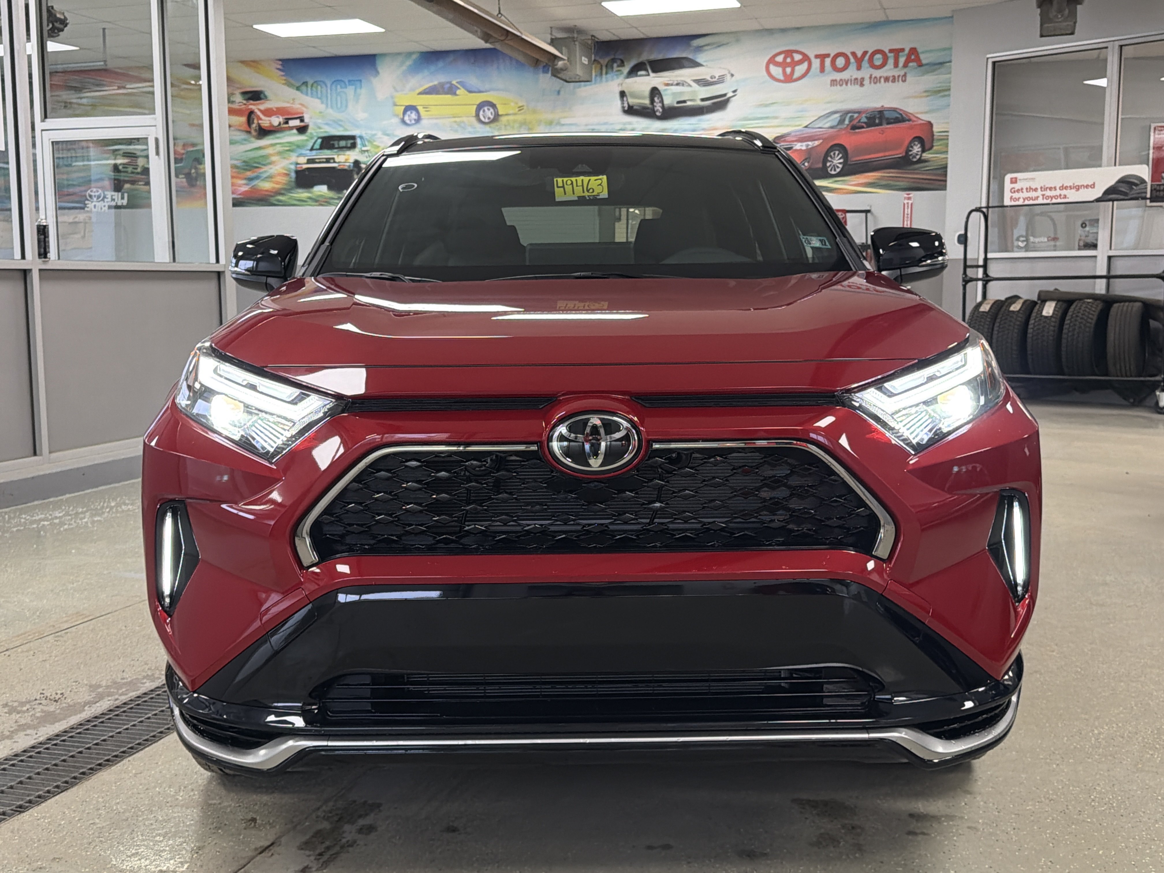 New 2025 Toyota RAV4 XSE w/ Weather Package AWD/4WD image 7