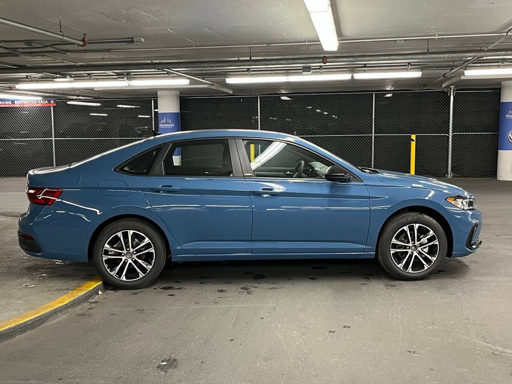 New 2026 Volkswagen Jetta Sport FWD image 33