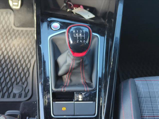 Used 2023 Volkswagen GTI Autobahn FWD image 28