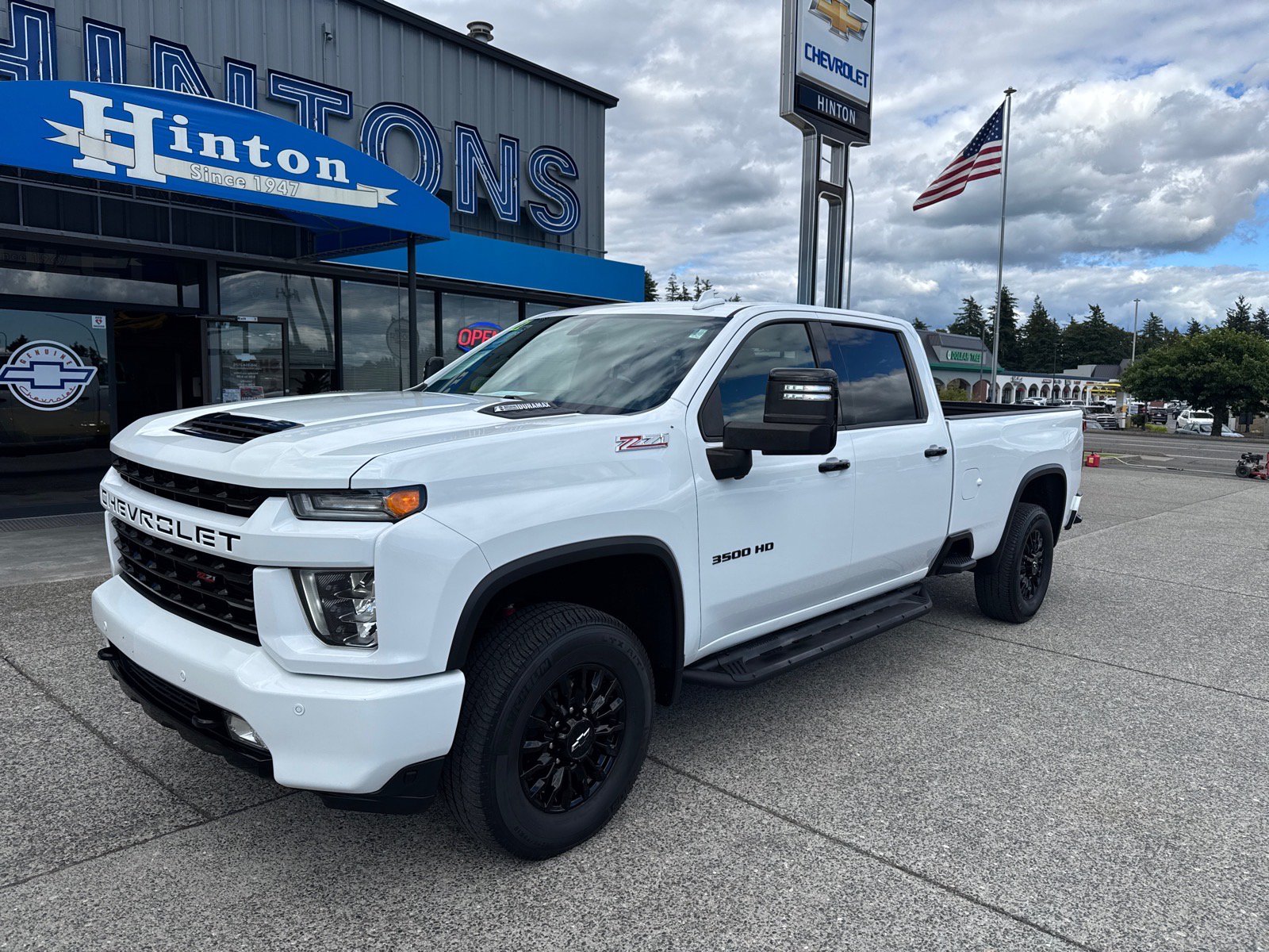 Used 2021 Chevrolet Silverado 3500 LTZ w/ LTZ Plus Package AWD/4WD image 1
