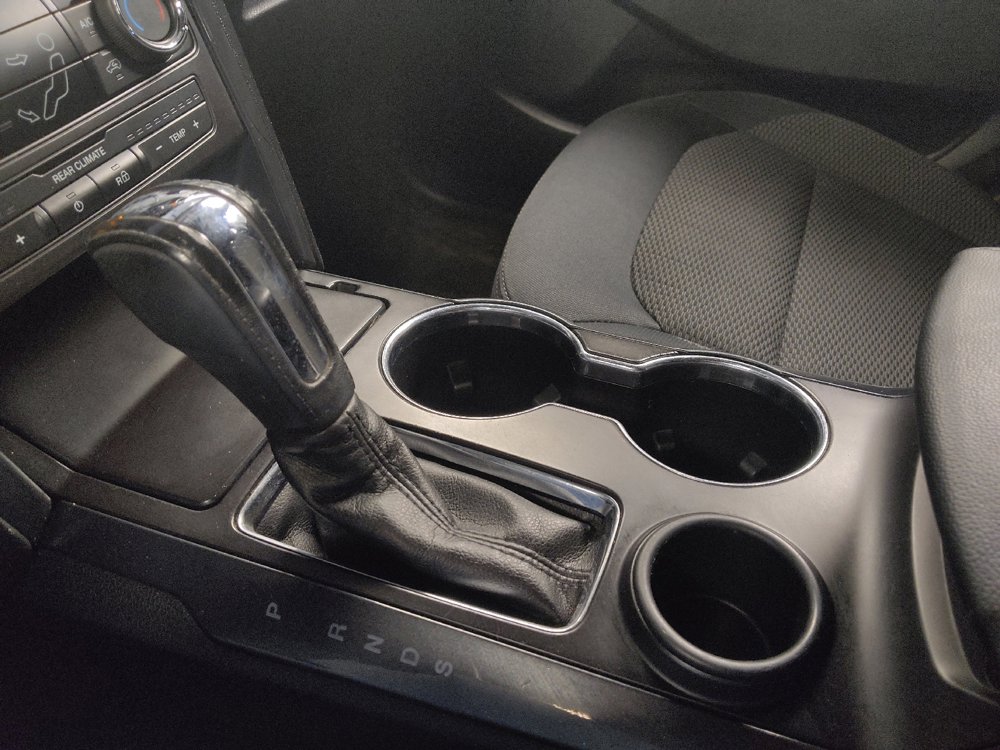 Used 2017 Ford Explorer XLT image 26