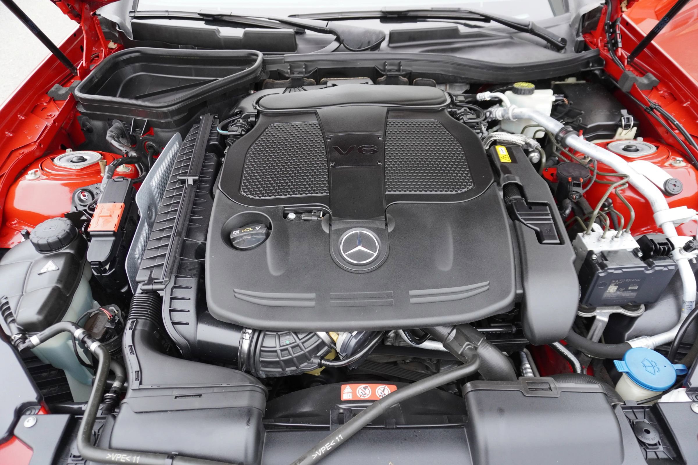 Used 2012 Mercedes-Benz SLK 350 image 31