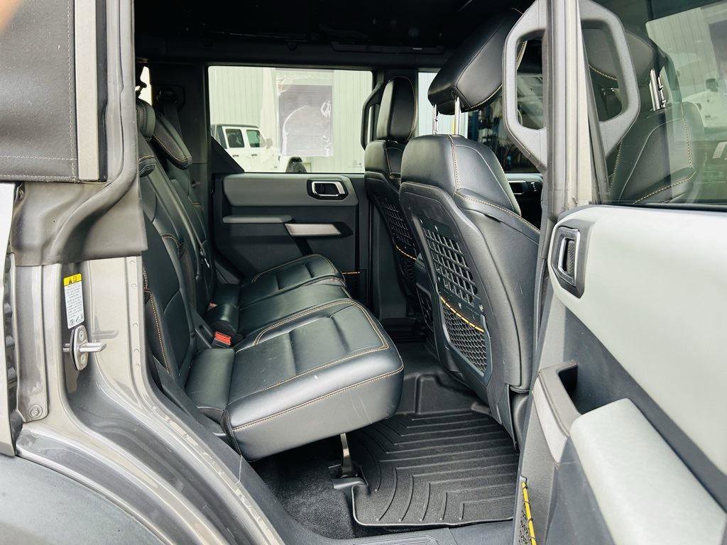 Used 2021 Ford Bronco Badlands image 30