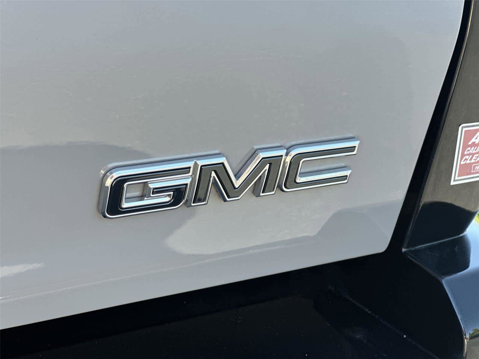 Used 2024 GMC Hummer EV 3X w/ LPO, Illumination Package image 7