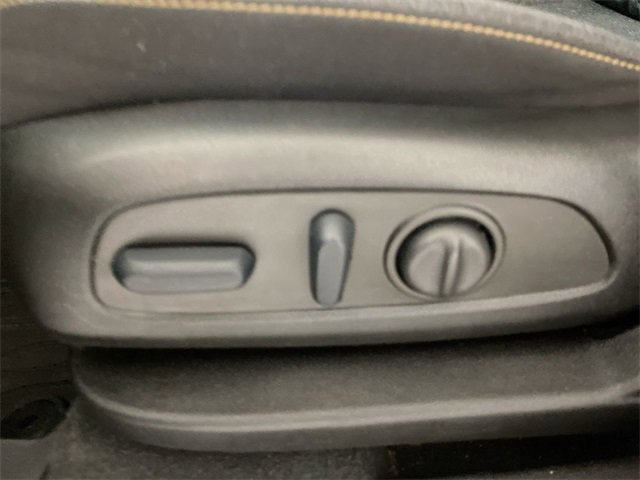 Used 2022 Chevrolet Equinox LT image 25