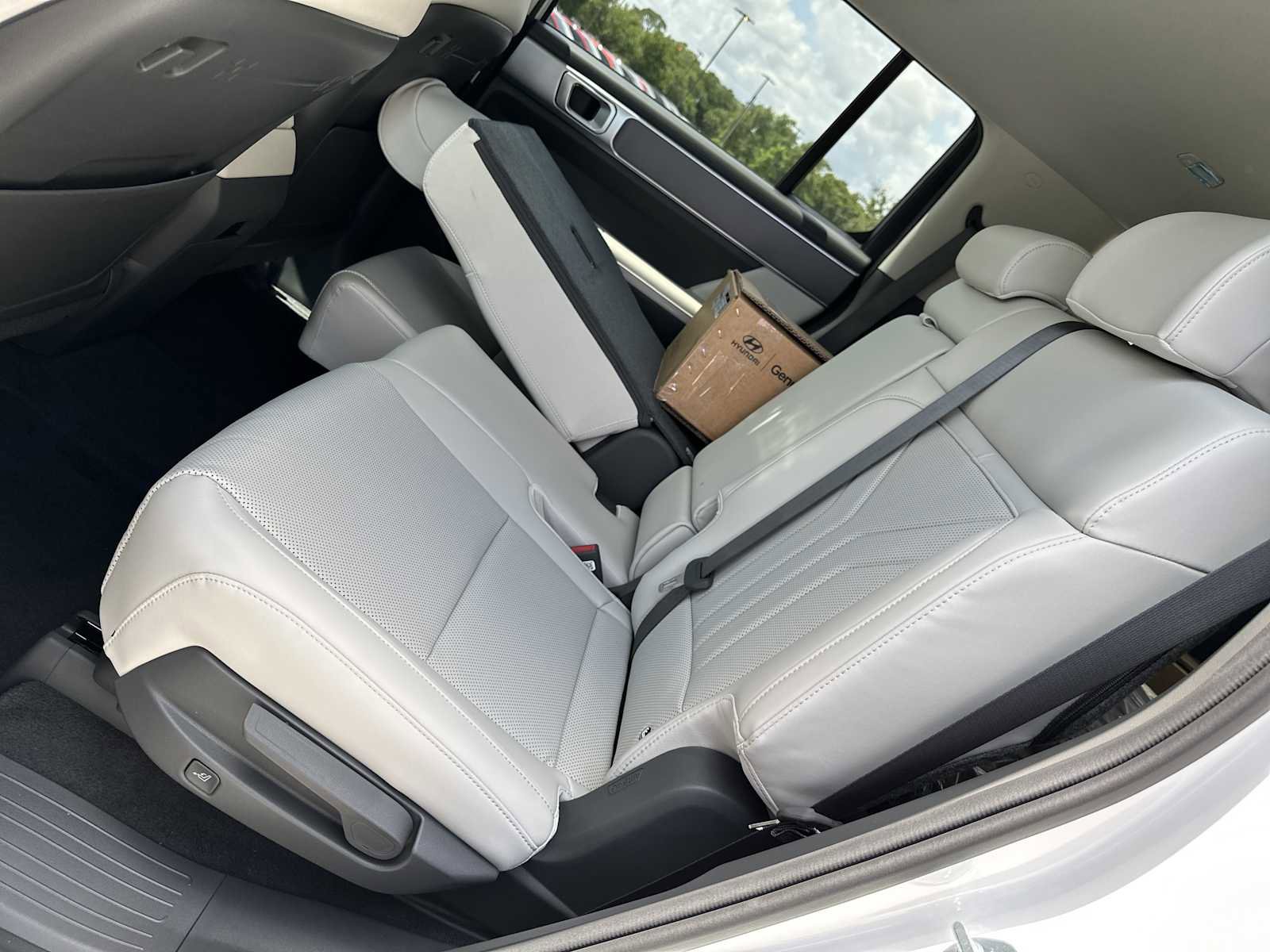 New 2026 Hyundai Santa Fe SEL FWD image 22