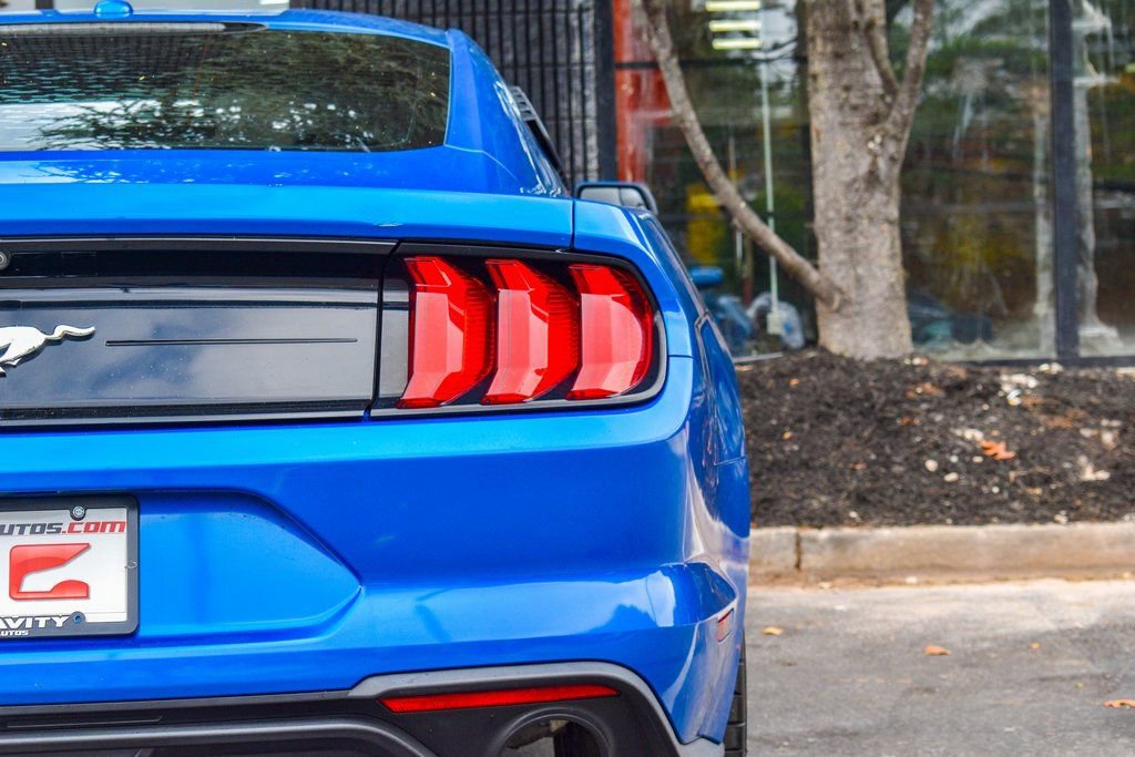 Used 2019 Ford Mustang Coupe image 13