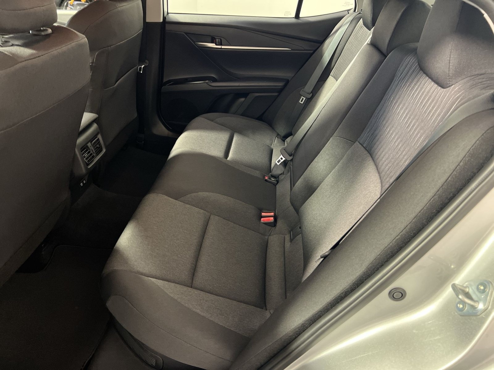 Used 2026 Toyota Camry LE FWD image 25
