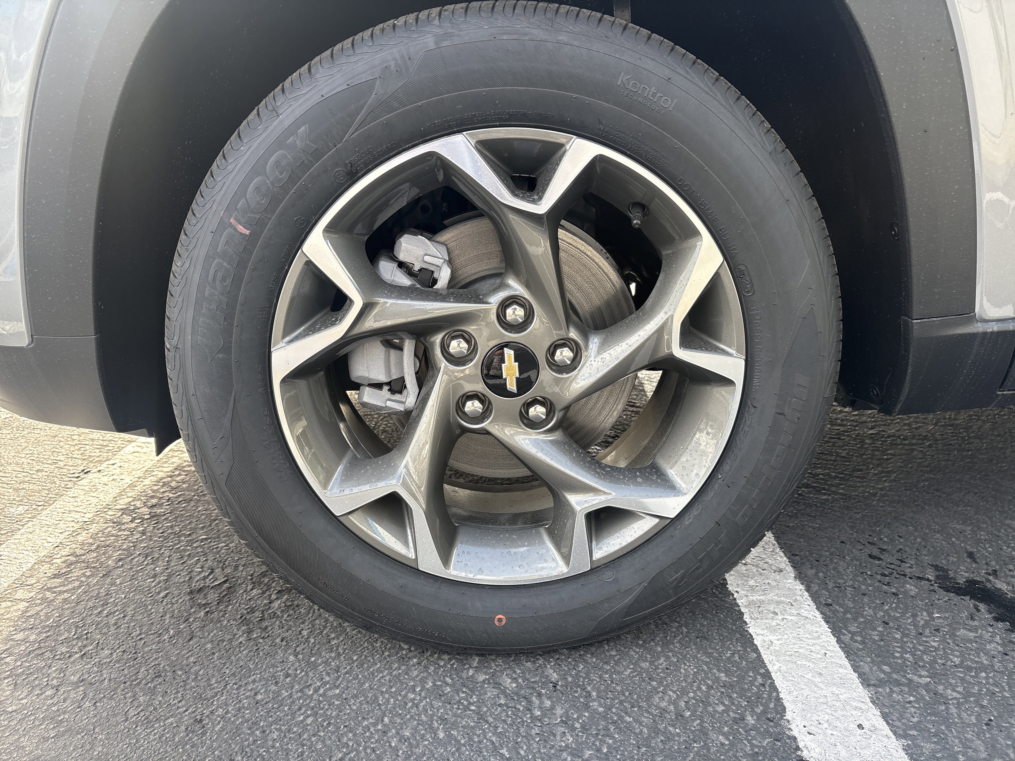 New 2026 Chevrolet Trax LT w/ Driver Confidence Package FWD image 10