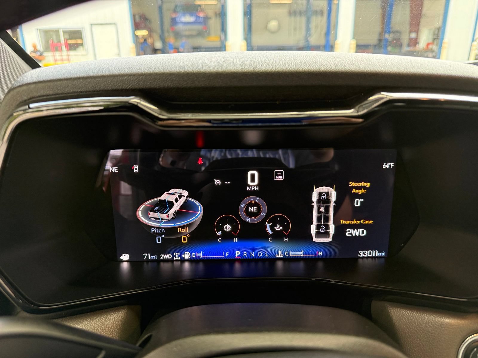 Used 2023 Chevrolet Colorado ZR2 w/ ZR2 Convenience Package III AWD/4WD image 15