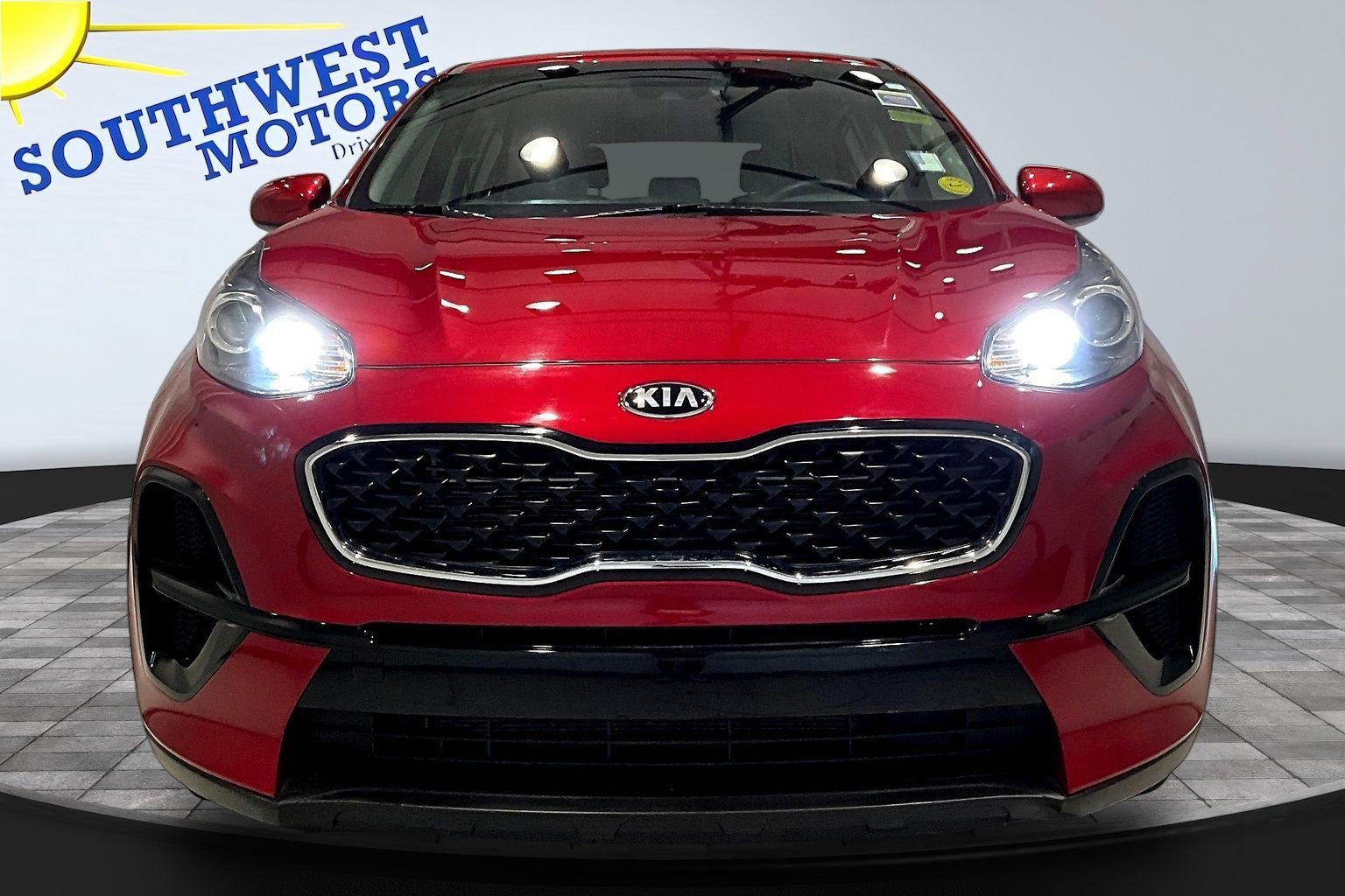 Used 2020 Kia Sportage LX FWD image 2