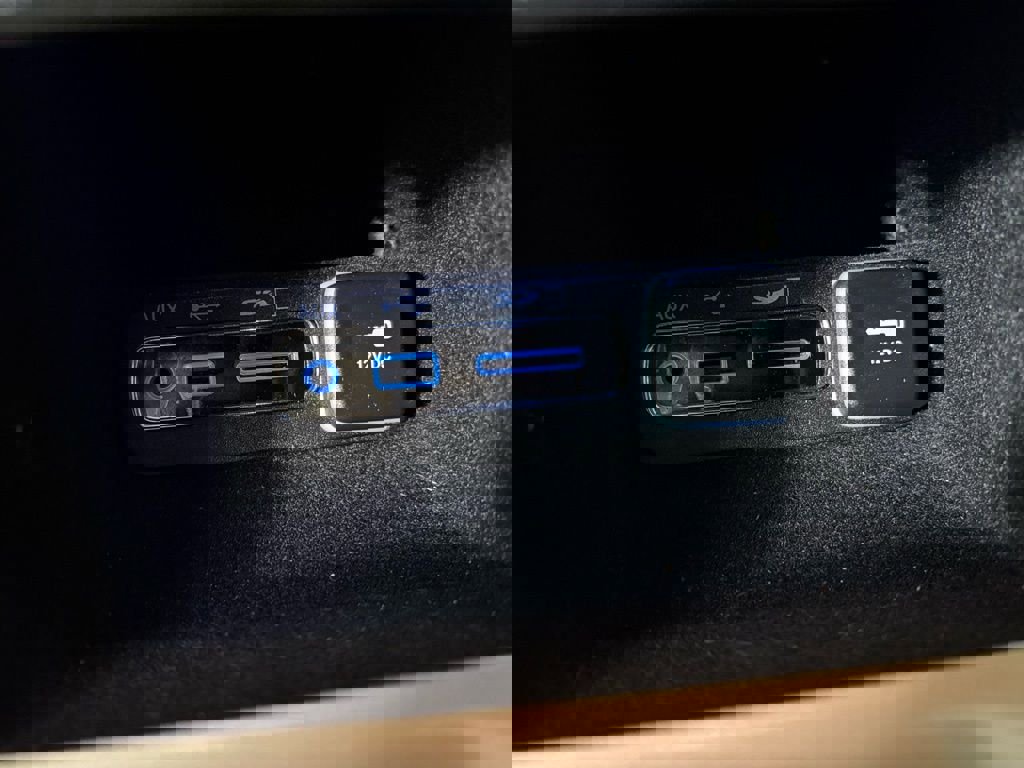 Used 2016 Jeep Grand Cherokee Laredo w/ Quick Order Package 23E image 32