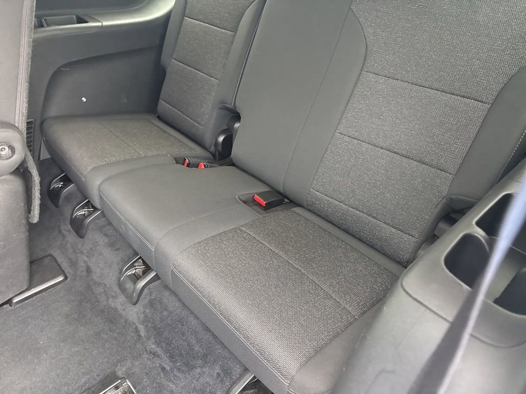 Used 2024 Chevrolet Traverse LT image 21