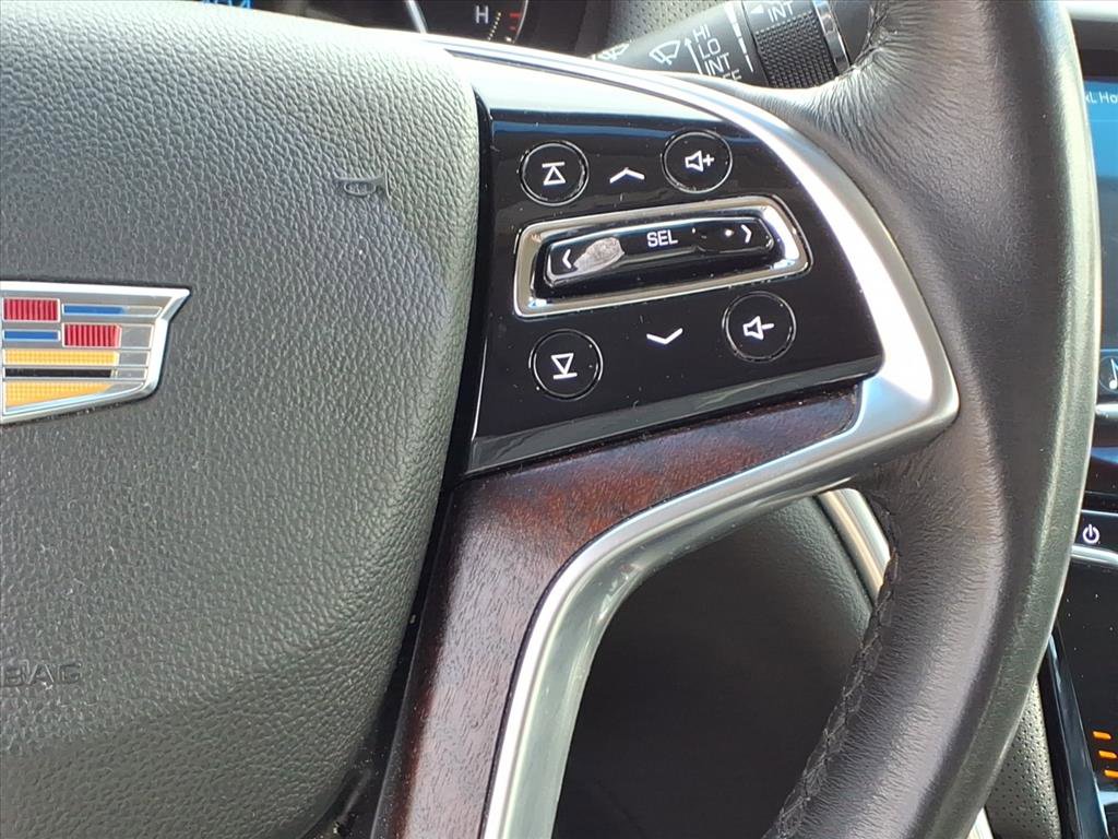 Used 2019 Cadillac XTS Luxury image 18